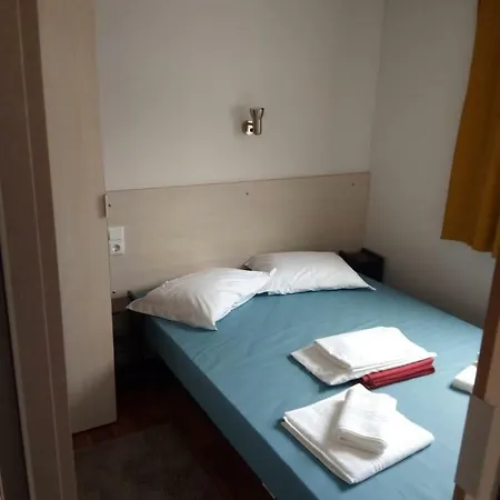 Mira Park مكان تخييم برايا دي ميرا