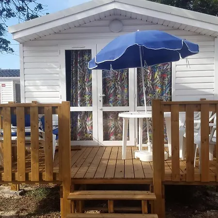 مكان تخييم Mira Park برايا دي ميرا